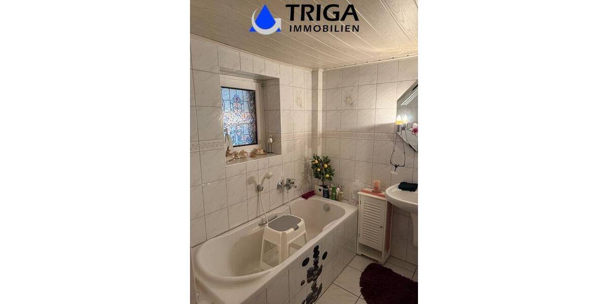 Reihenmittelhaus Nordhausen - 6 Zimmer, 180 m&sup2;, 158.000&euro; | Angebot:26875742