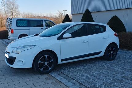 Renault Megane 176.000 km 4.990 &euro; Rothenburg ob der Tauber 91541
