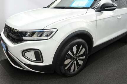 VW T-Roc 6.750 km 29.880 &euro; Lübeck 23560
