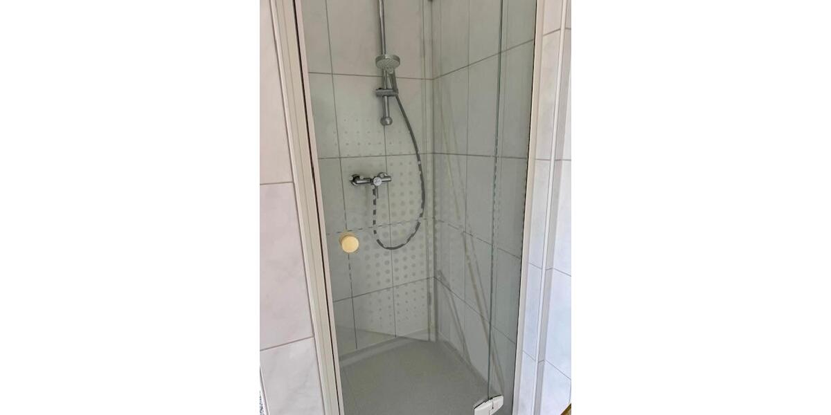 Doppelhaushälfte Röthlein - 5 Zimmer, 123 m&sup2;, 1.100&euro; | Angebot:26088763