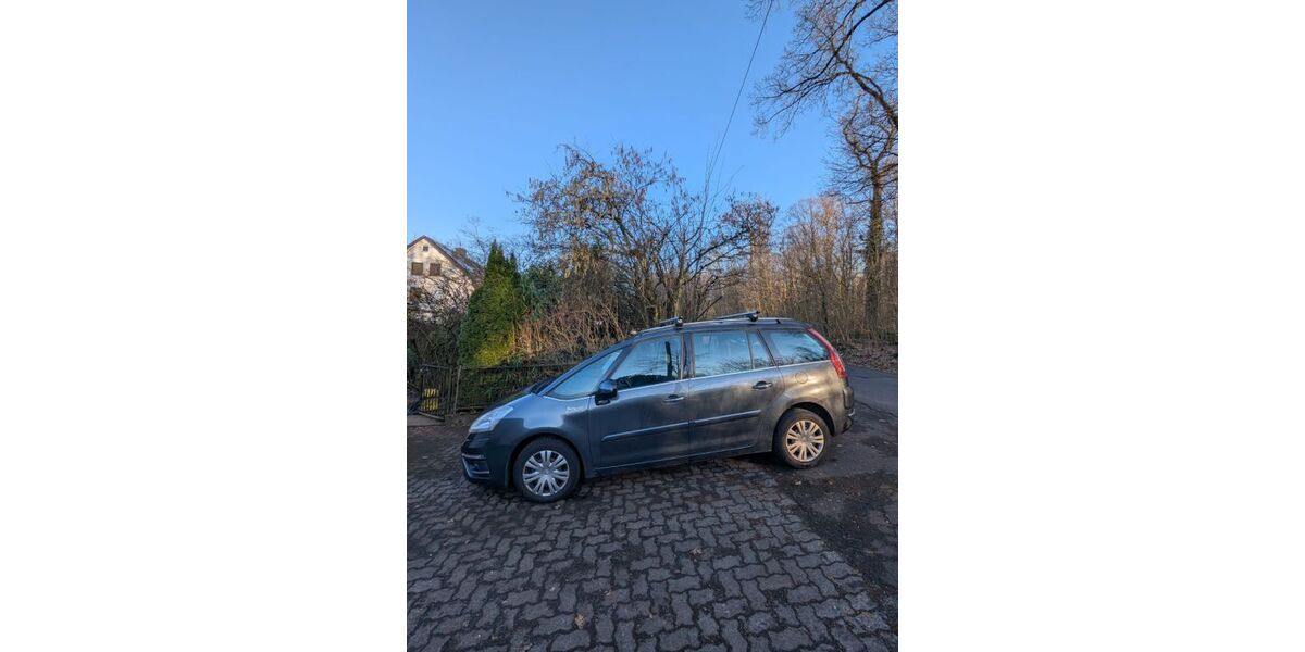 Citroen C4 Picasso 215.000 km 2.800 &euro; kassel 34123