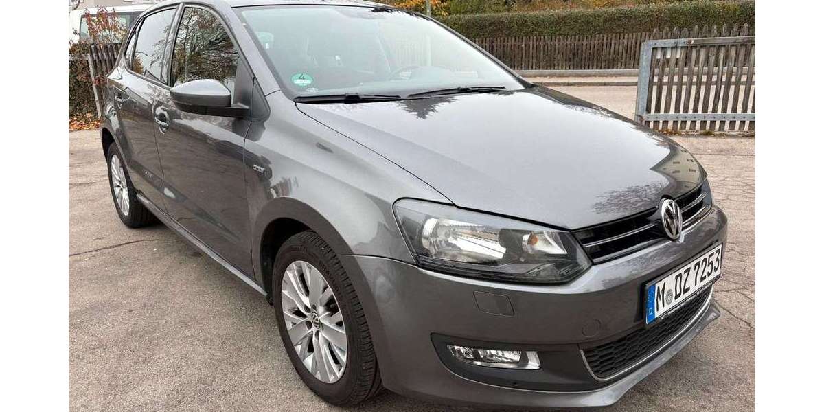 VW Polo 206.100 km 4.950 € München 81245