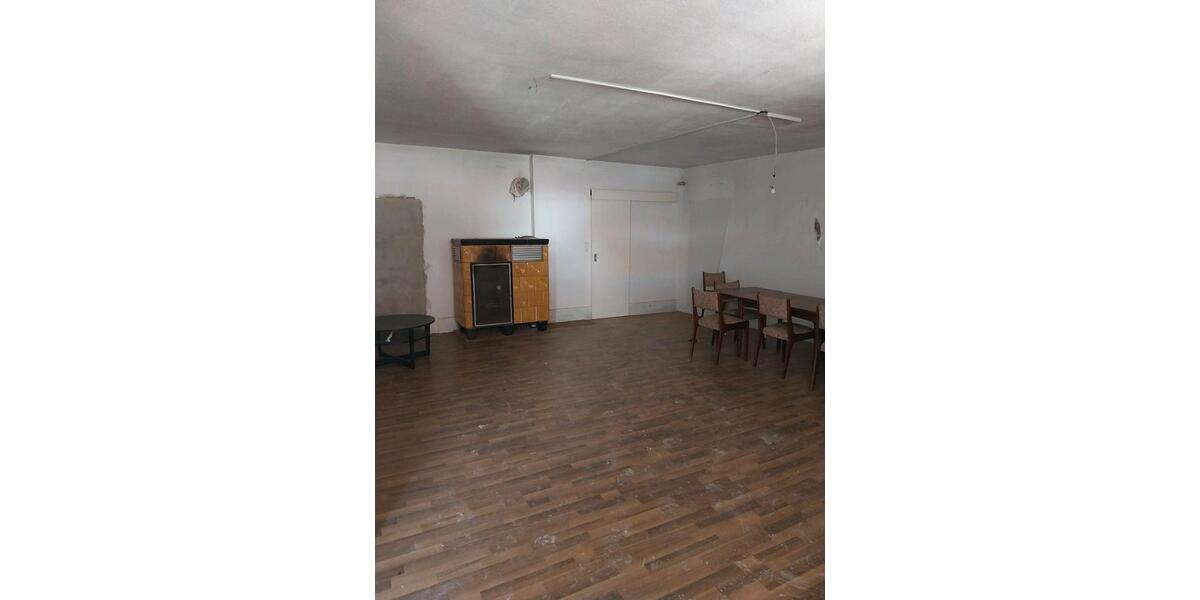 Einfamilienhaus Amt Neuhaus - 10 Zimmer, 100 m&sup2;, 45.000&euro; | Angebot:26429515