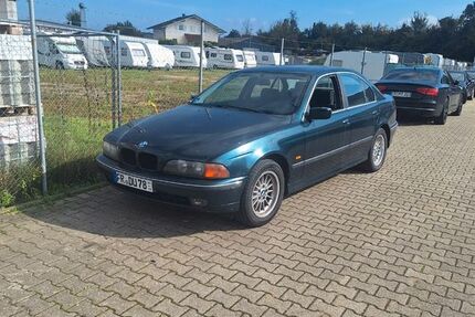 BMW 535 241.870 km 5.999 € Buggingen 79426