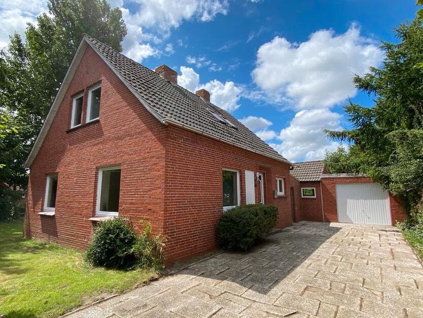 Haus am Wasser auf einem Traumgrundstück nahe der Nordsee