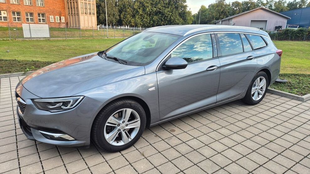 Opel Insignia 74.000 km 15.500 € Rostock 18059