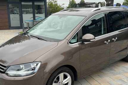 VW Sharan 217.165 km 9.380 € Bornheim 53332