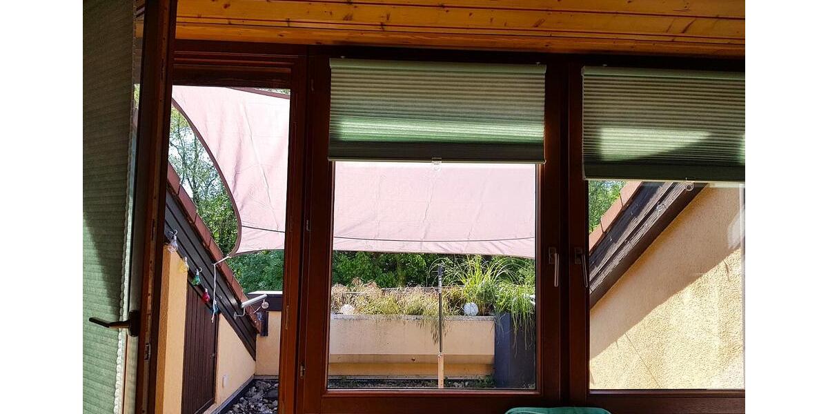 Einzimmerwohnung mit traumhafter Dachterrasse + Tiefgaragenplatz 1 zimmer