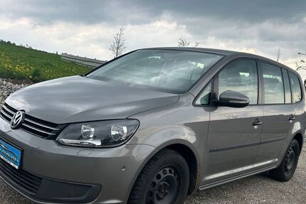 VW Touran 201.948 km 3.000 &euro; Pittenhart 83132