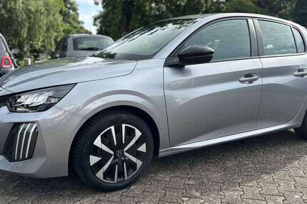 Peugeot 208 19.232 km 13.990 &euro; Willebadessen 34439