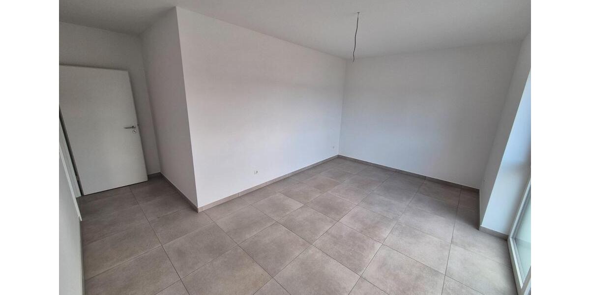 Dachgeschoßwohnung Papenburg - 3 Zimmer, 94 m&sup2;, 990&euro; | Angebot:26547796
