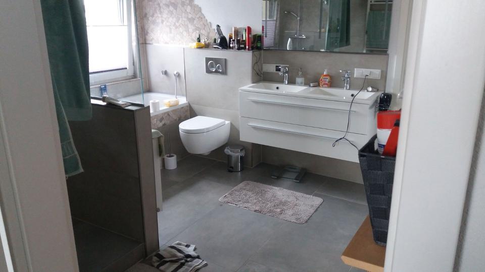 Einfamilienhaus Lage - 4.5 Zimmer, 145 m&sup2;, 449.000&euro; | Angebot:26351633