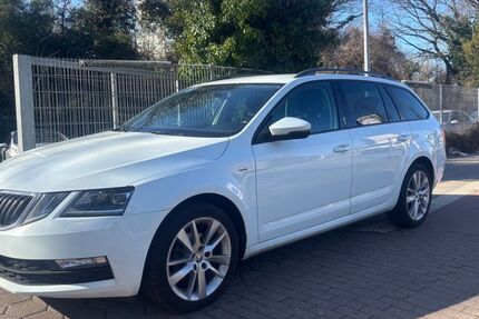 Skoda Octavia 216.000 km 8.800 &euro; Hamburg 20097
