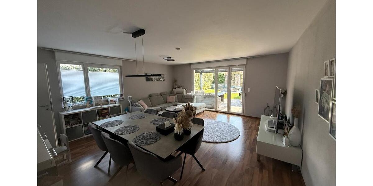 Doppelhaushälfte Lohfelden - 5 Zimmer, 146 m&sup2;, 525.000&euro; | Angebot:26357356