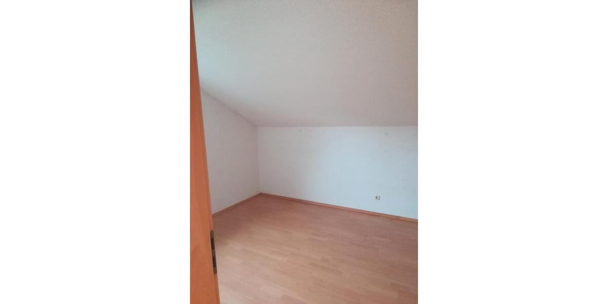 Mehrfamilienhaus, Wohnhaus Fürstenzell - 5 Zimmer, 185 m&sup2;, 1.290&euro; | Angebot:26117484