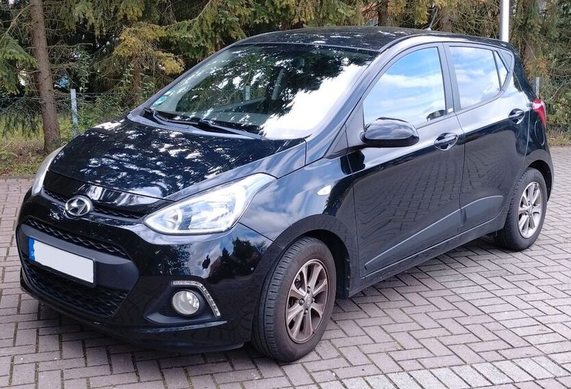 i10