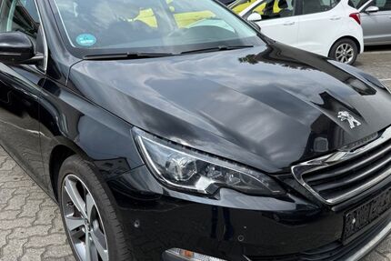 Peugeot 308 174.000 km 5.600 € Sulzbach 63834