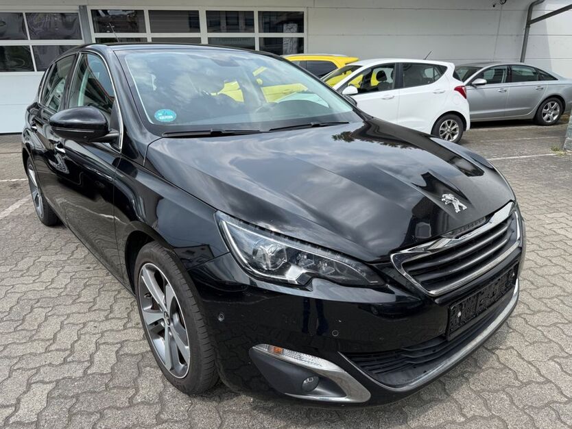 Peugeot 308 174.000 km 5.600 € Sulzbach 63834