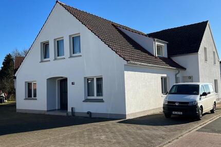 Haus Lübbecke - 14 Zimmer, 330 m&sup2;, 3.000&euro; | Angebot:26314335