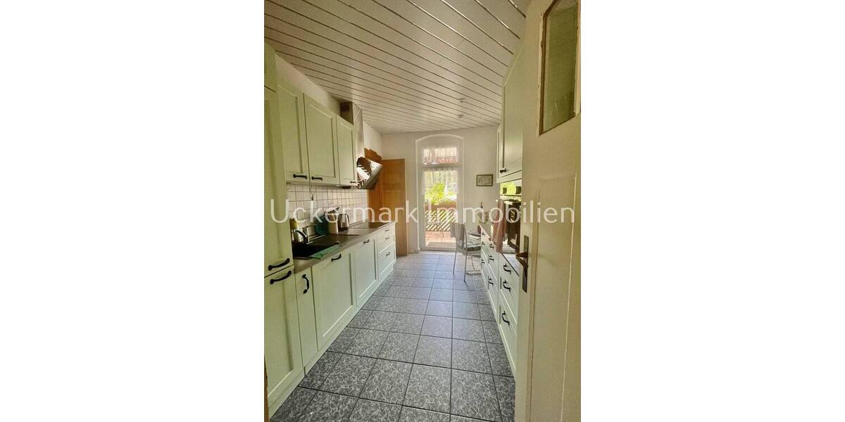 Mehrfamilienhaus, Wohnhaus Lychen - 7 Zimmer, 230 m&sup2;, 499.000&euro; | Angebot:26843828