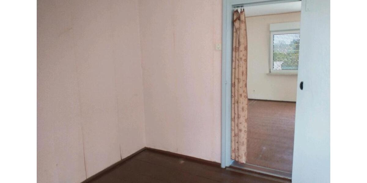 Doppelhaushälfte Genthin - 5 Zimmer, 100 m&sup2;, 93.000&euro; | Angebot:26762521