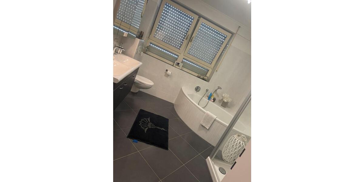 Reihenhaus Delmenhorst Deichhorst - 6.5 Zimmer, 173 m&sup2;, 360.000&euro; | Angebot:24764380