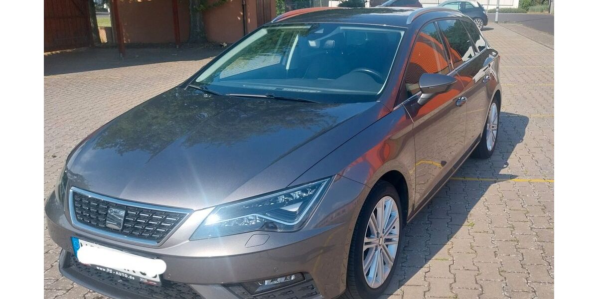 Seat Leon 121.400 km 11.500 &euro; Collenberg 97903