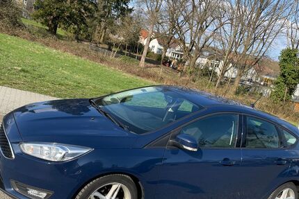 Ford Focus 111.000 km 8.500 &euro; Wiesbaden 65197