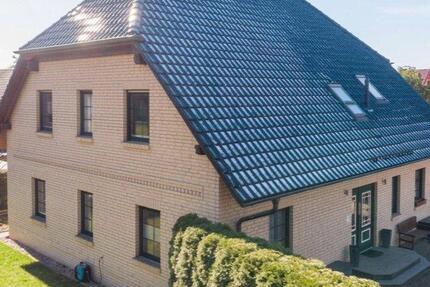 Haus Ferdinandshof - 7 Zimmer, 242 m&sup2;, 390.000&euro; | Angebot:26978604