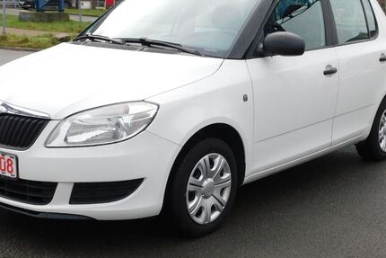 Skoda Fabia 292.118 km 2.699 &euro; Mülheim 45473