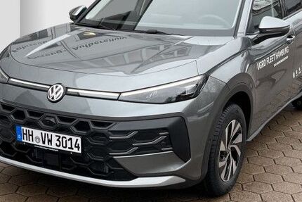 VW T-Roc 9.250 km 42.888 &euro; Hamburg 22303