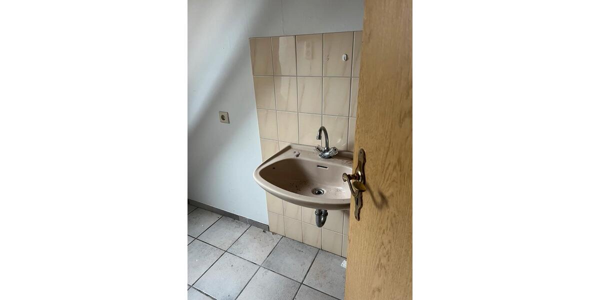 Erdgeschoßwohnung Wietmarschen - 16 Zimmer, 596 m&sup2;, 1.050&euro; | Angebot:26279046