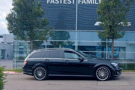 Mercedes-Benz C 63 AMG 136.000 km 34.100 € Leutenbach 71397