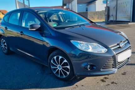 Ford Focus 268.888 km 2.450 &euro; Schnaittenbach 92253