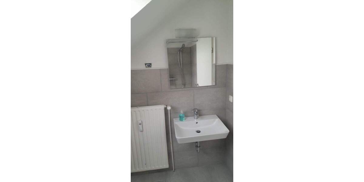 Etagenwohnung Dollern - 4 Zimmer, 85 m&sup2;, 890&euro; | Angebot:25878435