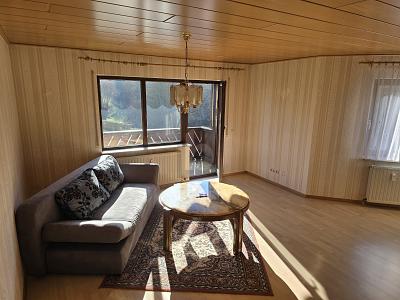 LICHTDURCHFLUTET, RUHIG, GARAGE 3 zimmer