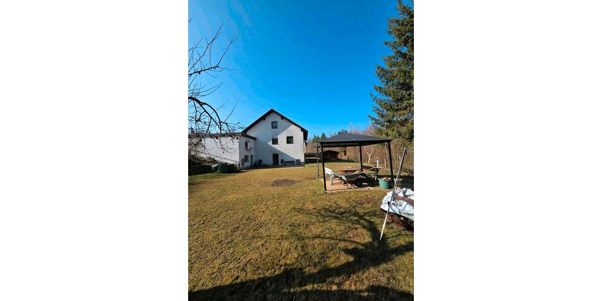 Einfamilienhaus Arzberg - 7 Zimmer, 224 m&sup2;, 385.000&euro; | Angebot:25930659