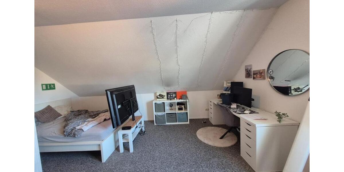 Dachgeschoßwohnung Fehmarn - 3 Zimmer, 110 m&sup2;, 1.050&euro; | Angebot:25438321