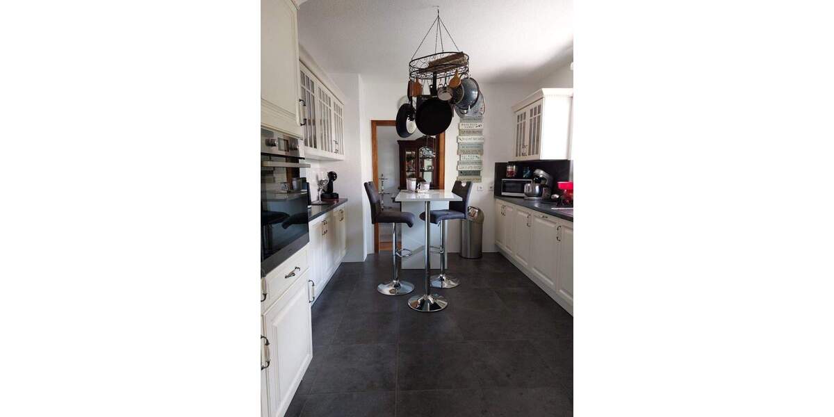 Bungalow Freisen Reitscheid - 8 Zimmer, 290 m&sup2;, 445.000&euro; | Angebot:25683938