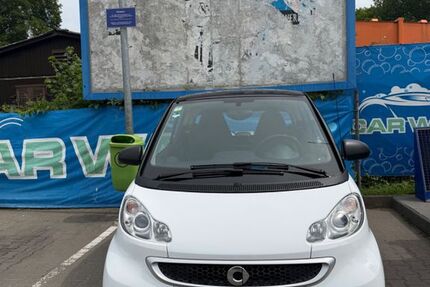 Smart ForTwo 124.000 km 5.700 &euro; Stuttgart 70376