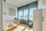 Individuelles und modernisiertes Architektenhaus mit Einlieger- oder Bürobereich