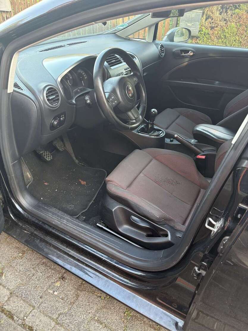Seat Leon 199.856 km 1.299 € kronberg 61476