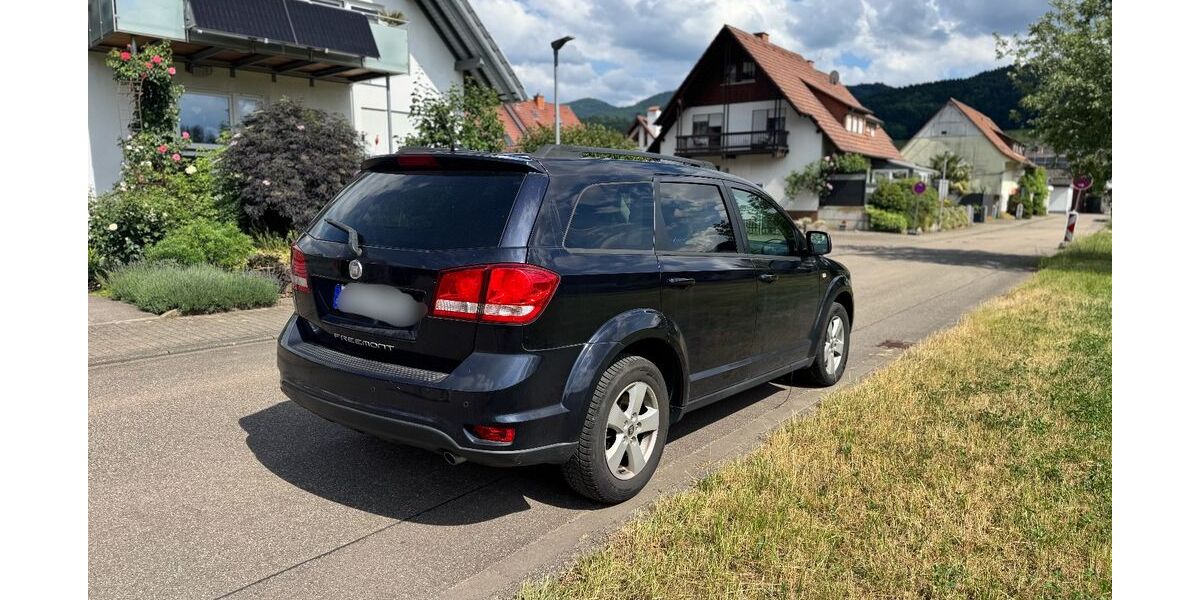 Fiat Freemont 216.000 km 5.500 &euro; Zell am Harmersbach 77736