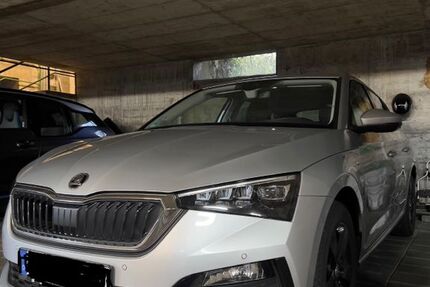 Skoda Scala 91.300 km 17.900 &euro; Karlsruhe 76229