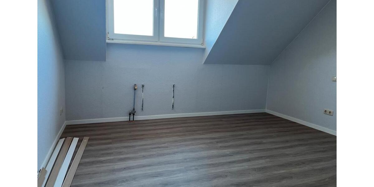 Dachgeschoßwohnung Kall - 2 Zimmer, 56 m&sup2;, 650&euro; | Angebot:24360996