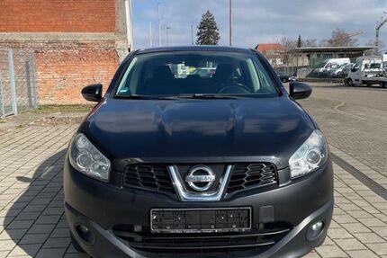 Nissan Qashqai 112.000 km 9.500 &euro; Rastatt 76437