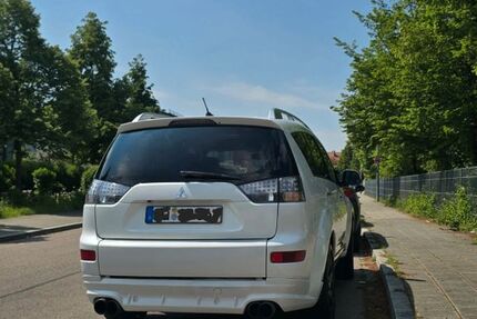 Mitsubishi Outlander 272.000 km 6.700 &euro; Fürth 90765