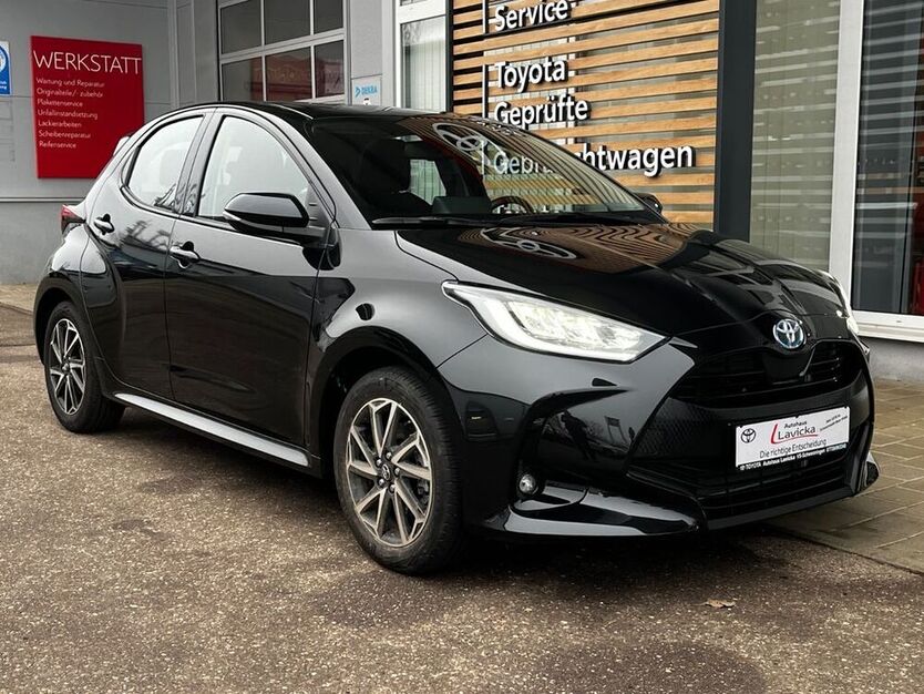 Yaris
