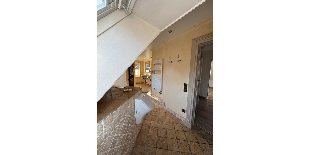 Etagenwohnung Klanxbüll - 3.5 Zimmer, 120 m&sup2;, 1.030&euro; | Angebot:26385976