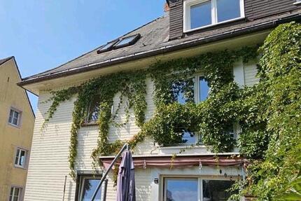 Doppelhaushälfte mit Einliegerwohnung in Bestlage 7 zimmer